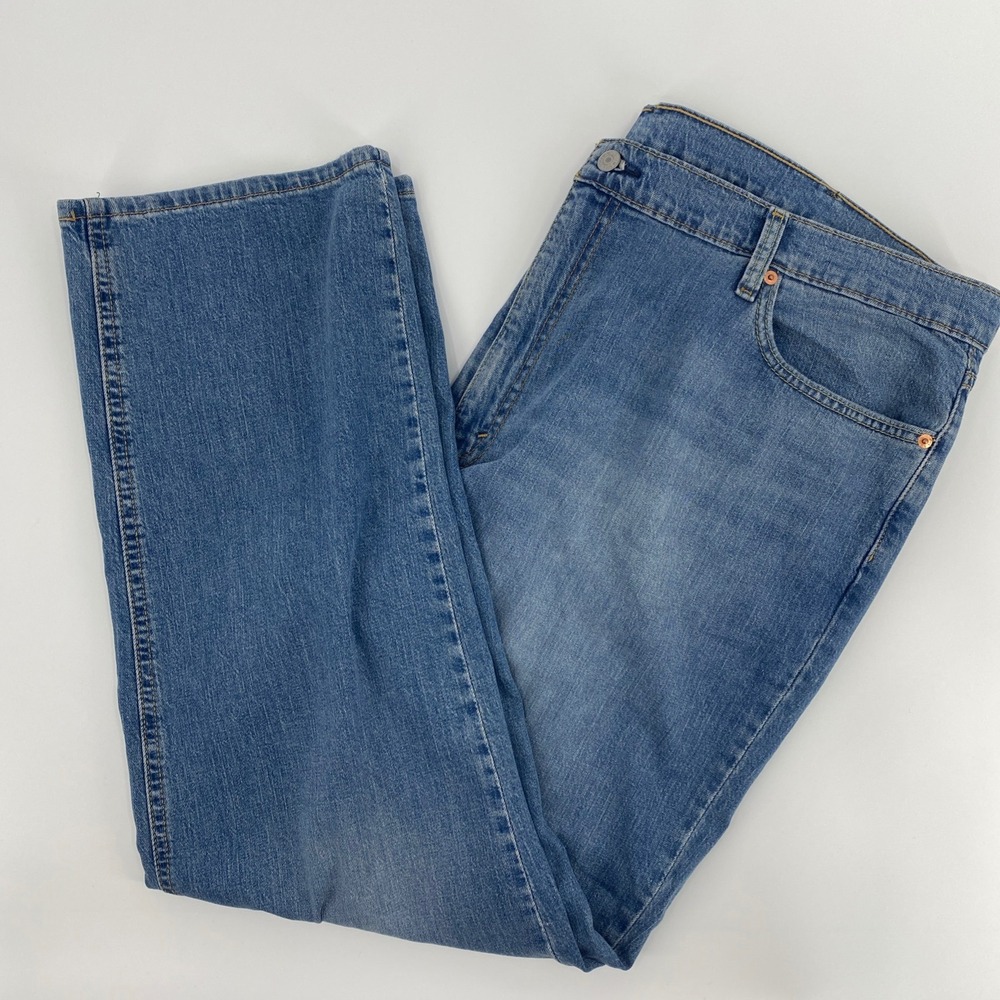 Levi's 541 Jeans Athletic Taper Mens Tag 44x32 Actual 46x31 Blue Denim Stretch